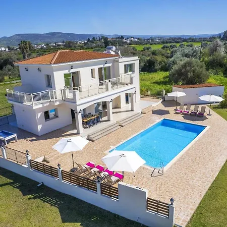 Chrystalla By Villa *